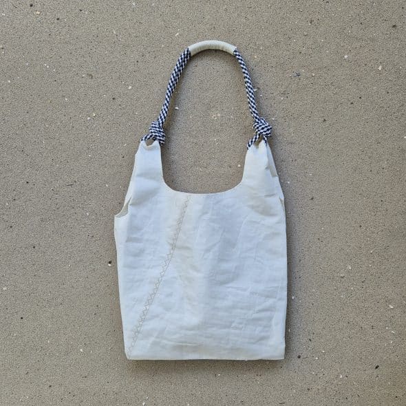 WHITE HANDBAG SEASHOPPER