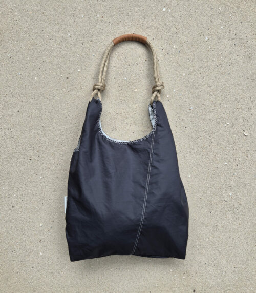 Torba na ramię z żagli – Wygoda i styl